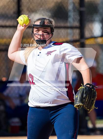 Thumbnail 2 in Legend vs. Dakota Ridge (CHSAA 5A Region 6 Playoff) photogallery.