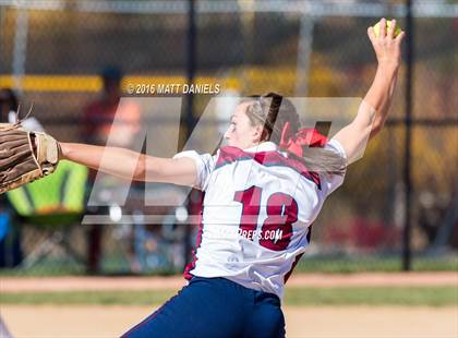 Thumbnail 2 in Legend vs. Dakota Ridge (CHSAA 5A Region 6 Playoff) photogallery.