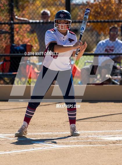 Thumbnail 3 in Legend vs. Dakota Ridge (CHSAA 5A Region 6 Playoff) photogallery.