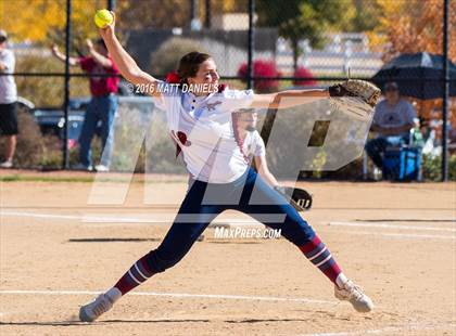 Thumbnail 2 in Legend vs. Dakota Ridge (CHSAA 5A Region 6 Playoff) photogallery.