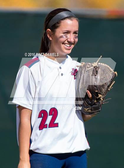 Thumbnail 2 in Legend vs. Dakota Ridge (CHSAA 5A Region 6 Playoff) photogallery.