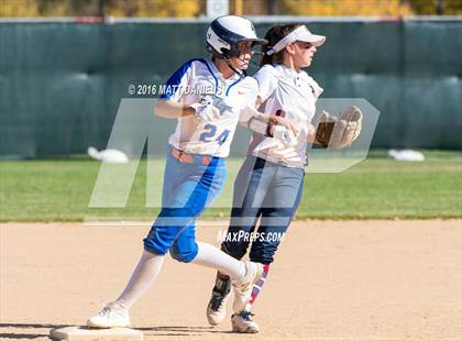 Thumbnail 1 in Legend vs. Dakota Ridge (CHSAA 5A Region 6 Playoff) photogallery.