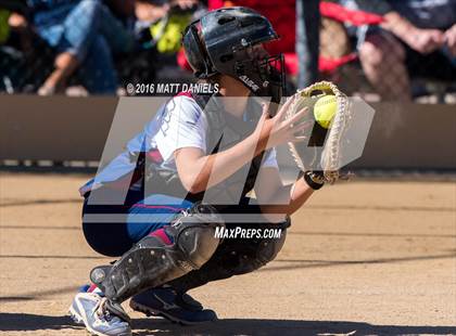 Thumbnail 1 in Legend vs. Dakota Ridge (CHSAA 5A Region 6 Playoff) photogallery.