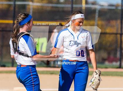 Thumbnail 3 in Legend vs. Dakota Ridge (CHSAA 5A Region 6 Playoff) photogallery.