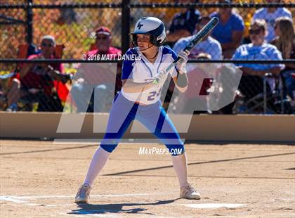 Thumbnail 2 in Legend vs. Dakota Ridge (CHSAA 5A Region 6 Playoff) photogallery.