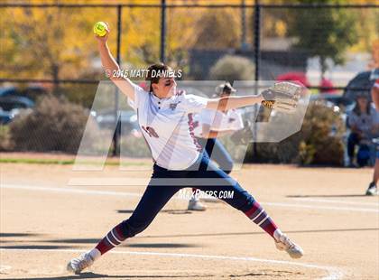 Thumbnail 3 in Legend vs. Dakota Ridge (CHSAA 5A Region 6 Playoff) photogallery.