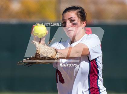 Thumbnail 1 in Legend vs. Dakota Ridge (CHSAA 5A Region 6 Playoff) photogallery.