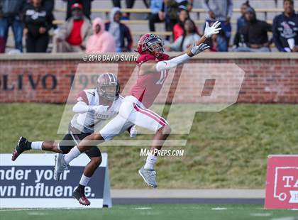 Thumbnail 3 in Cardinal Ritter College Prep vs. Trinity Catholic (MSHSAA Class 3 Show-Me Bowl) photogallery.