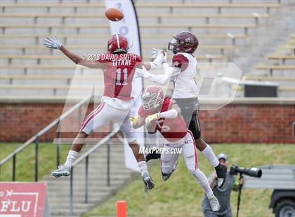 Thumbnail 1 in Cardinal Ritter College Prep vs. Trinity Catholic (MSHSAA Class 3 Show-Me Bowl) photogallery.