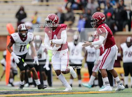 Thumbnail 3 in Cardinal Ritter College Prep vs. Trinity Catholic (MSHSAA Class 3 Show-Me Bowl) photogallery.