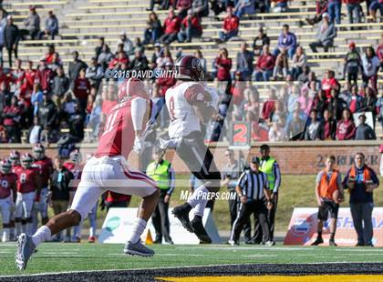 Thumbnail 1 in Cardinal Ritter College Prep vs. Trinity Catholic (MSHSAA Class 3 Show-Me Bowl) photogallery.