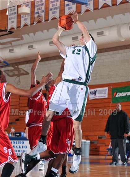 Thumbnail 3 in Ponderosa vs San Bernardino (MaxPreps Holiday Classic) photogallery.