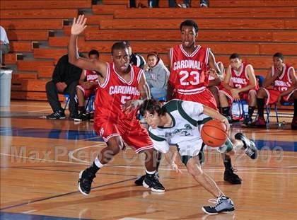 Thumbnail 2 in Ponderosa vs San Bernardino (MaxPreps Holiday Classic) photogallery.
