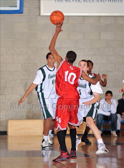 Thumbnail 3 in Ponderosa vs San Bernardino (MaxPreps Holiday Classic) photogallery.