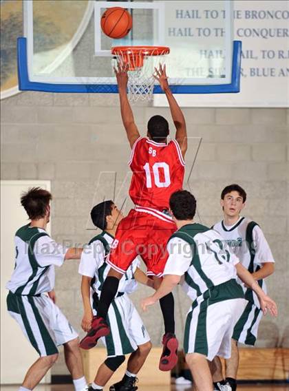 Thumbnail 3 in Ponderosa vs San Bernardino (MaxPreps Holiday Classic) photogallery.