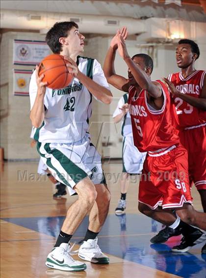 Thumbnail 2 in Ponderosa vs San Bernardino (MaxPreps Holiday Classic) photogallery.