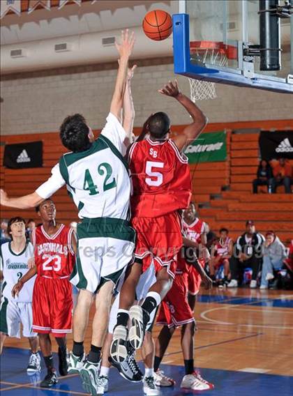 Thumbnail 1 in Ponderosa vs San Bernardino (MaxPreps Holiday Classic) photogallery.