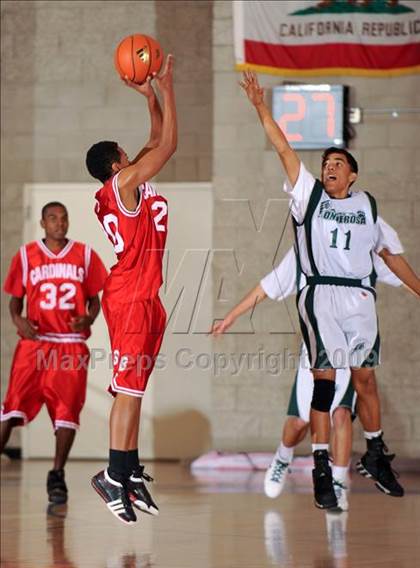 Thumbnail 1 in Ponderosa vs San Bernardino (MaxPreps Holiday Classic) photogallery.