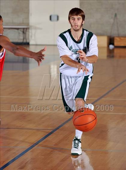 Thumbnail 2 in Ponderosa vs San Bernardino (MaxPreps Holiday Classic) photogallery.