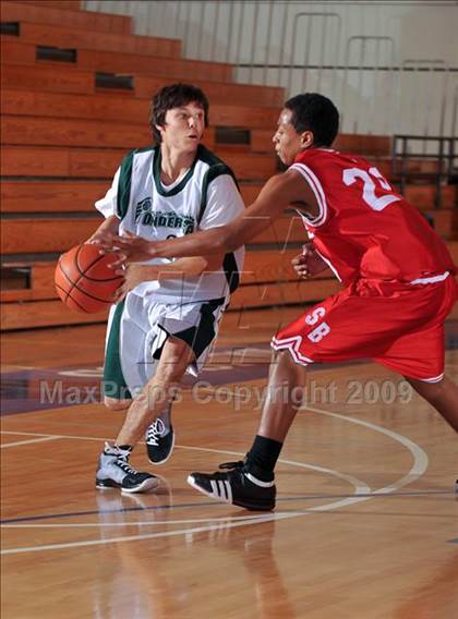 Thumbnail 1 in Ponderosa vs San Bernardino (MaxPreps Holiday Classic) photogallery.