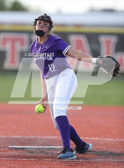 Thumbnail 3 in Pickerington Central @ Groveport-Madison photogallery.