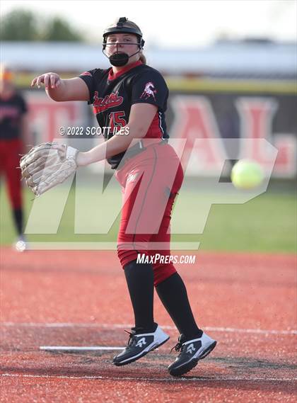 Thumbnail 3 in Pickerington Central @ Groveport-Madison photogallery.
