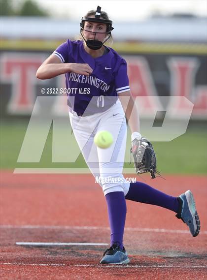 Thumbnail 2 in Pickerington Central @ Groveport-Madison photogallery.