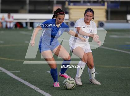 Thumbnail 1 in Charter Oak @ San Dimas photogallery.