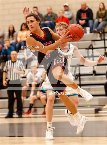 Thumbnail 1 in Weber @ Farmington photogallery.