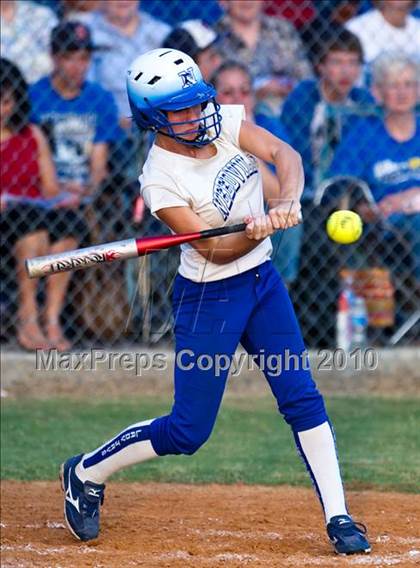 Thumbnail 1 in Needville vs La Grange (Texas 3A Region IV Regional Final)  photogallery.