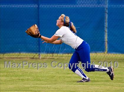 Thumbnail 1 in Needville vs La Grange (Texas 3A Region IV Regional Final)  photogallery.