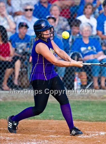 Thumbnail 2 in Needville vs La Grange (Texas 3A Region IV Regional Final)  photogallery.