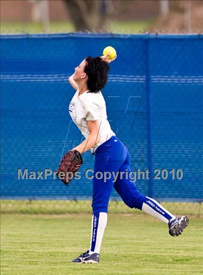 Thumbnail 1 in Needville vs La Grange (Texas 3A Region IV Regional Final)  photogallery.