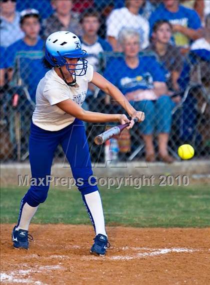 Thumbnail 2 in Needville vs La Grange (Texas 3A Region IV Regional Final)  photogallery.