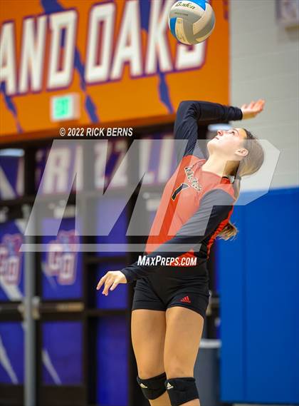 Thumbnail 1 in Grand Oaks vs Caney Creek photogallery.