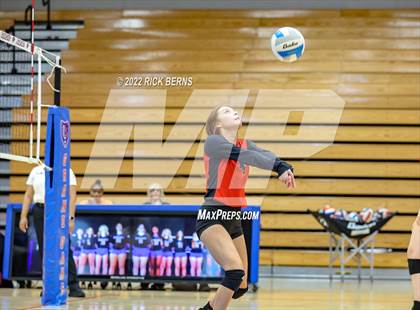 Thumbnail 1 in Grand Oaks vs Caney Creek photogallery.