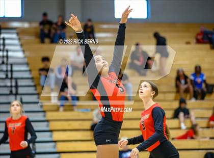 Thumbnail 1 in Grand Oaks vs Caney Creek photogallery.