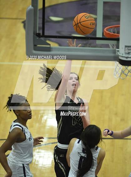 Thumbnail 1 in Bentonville Girls Basketball (Extending the Season) photogallery.
