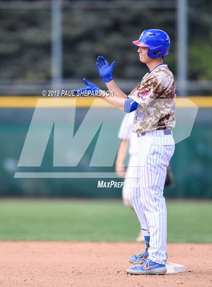 Thumbnail 1 in Cherry Creek vs. Regis Jesuit (CHSAA 5A Quarterfinal Game) photogallery.