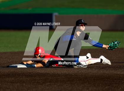 Thumbnail 2 in Conner vs Covington Catholic photogallery.