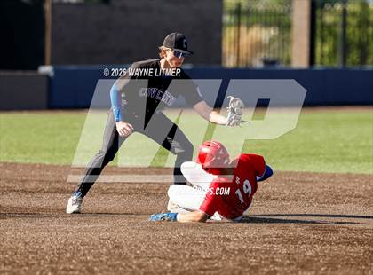 Thumbnail 2 in Conner vs Covington Catholic photogallery.