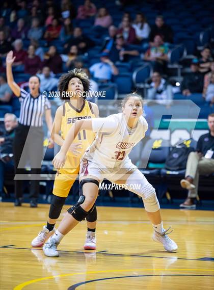 Thumbnail 3 in Mission Hills vs. Serra (CIF SDS D1 Finals) photogallery.