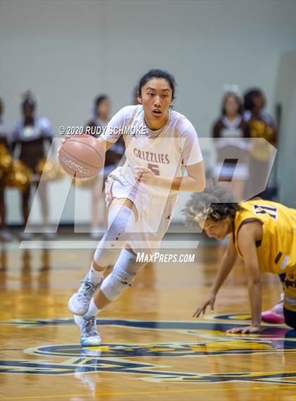 Thumbnail 2 in Mission Hills vs. Serra (CIF SDS D1 Finals) photogallery.