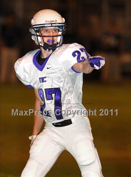 Thumbnail 3 in Northwest Christian @ Yuma Catholic photogallery.