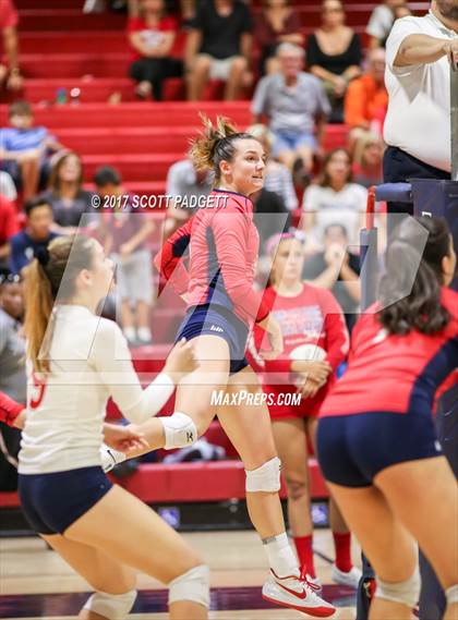 Thumbnail 3 in Chaparral @ Great Oak photogallery.