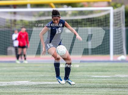 Thumbnail 3 in Flintridge Prep vs. Pacifica (CIF SS D3 Final) photogallery.