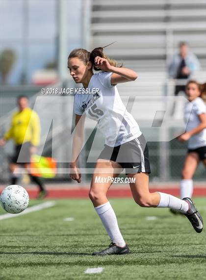 Thumbnail 2 in Flintridge Prep vs. Pacifica (CIF SS D3 Final) photogallery.