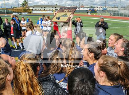 Thumbnail 3 in Flintridge Prep vs. Pacifica (CIF SS D3 Final) photogallery.