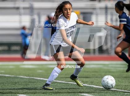 Thumbnail 2 in Flintridge Prep vs. Pacifica (CIF SS D3 Final) photogallery.