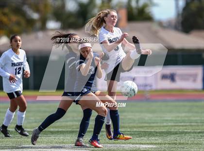 Thumbnail 1 in Flintridge Prep vs. Pacifica (CIF SS D3 Final) photogallery.